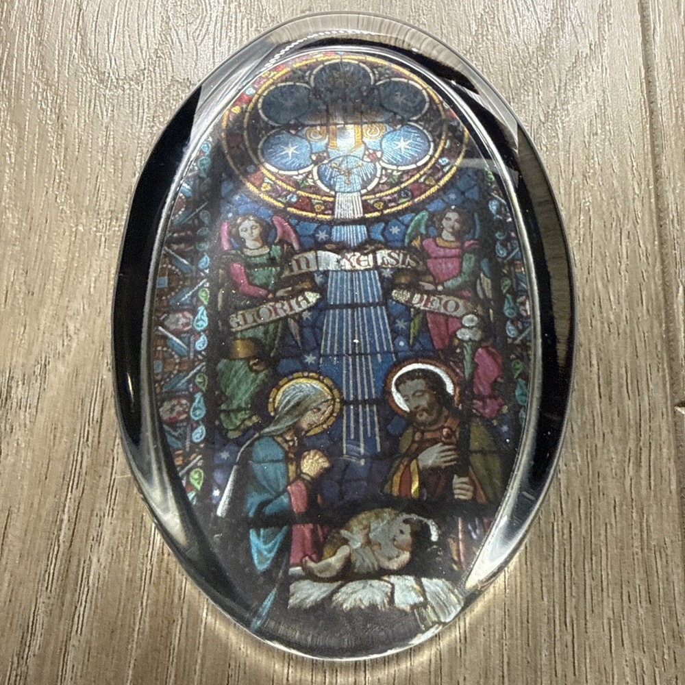 VTG Via Vermont Foil Art Stained‎ Glass Holy Family Nativity Paperweight 3 7/8" - Picture 2 of 3